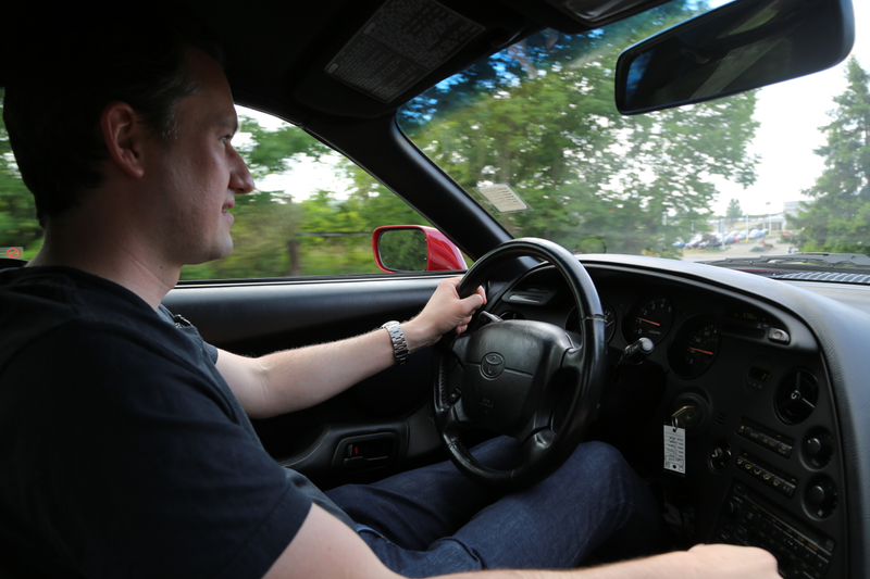 Illustration for article titled The Toyota Supra Turbo Is A Great Cruiser, But The FD Mazda RX-7 Can Kick Your Car's Ass Today